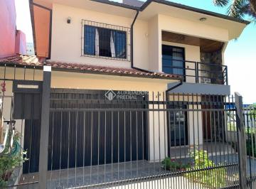 Casa · 253m² · 3 Quartos · 4 Vagas · Casa com Terreno de 694m² em Barreiros