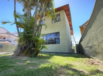 Casa · 214m² · 5 Quartos · Casa Comercial à Venda no Santa Mônica em Florianópolis com 4 Quartos, Espaço Gourmet e Localização