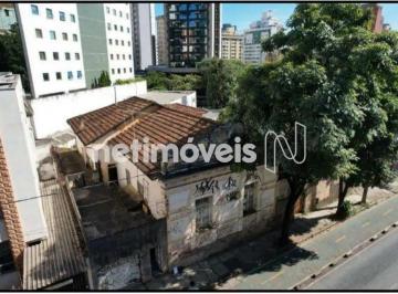 Casa · 467m² · Imóvel histórico tombado à venda em localização nobre da Savassi