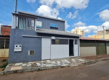 Casa de 4 quartos, Samambaia · Casa 4 Quartos a venda em Samambaia