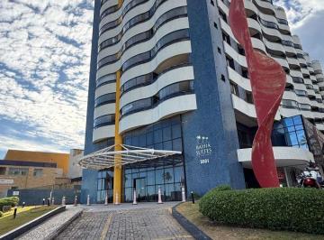 Apartamento de 1 quarto, Salvador · Bahia Suítes | Porteira Fechada | Nascente | Pé na areia | Quarto e Sala