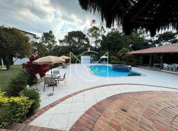 Casa · 805m² · 7 Quartos · 4 Vagas · CONDOMÍNIO NOSSA FAZENDA - Casa à venda em Esmeraldas/MG