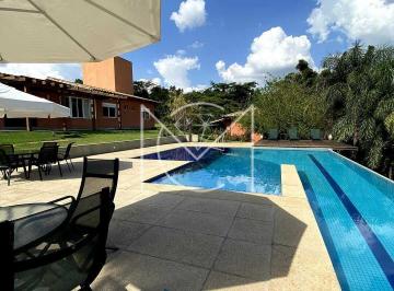 Casa · 1000m² · 6 Quartos · 10 Vagas · CONDOMÍNIO NOSSA FAZENDA - Casa à venda em Esmeraldas/MG