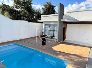 Casa · 210m² · 3 Quartos · 2 Vagas · Casa à venda em Esmeraldas/MG