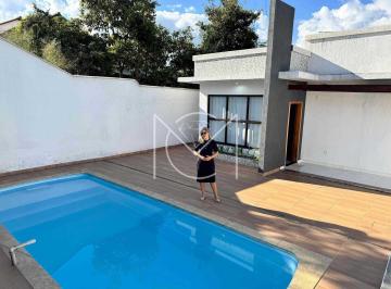 Casa · 210m² · 3 Quartos · 2 Vagas · Casa à venda em Esmeraldas/MG