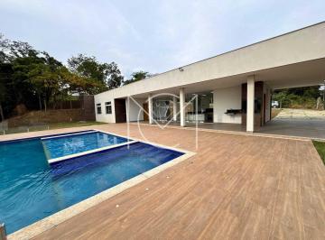 Casa · 2812m² · 4 Quartos · 4 Vagas · CONDOMÍNIO NOSSA FAZENDA - Casa à venda em Esmeraldas/MG