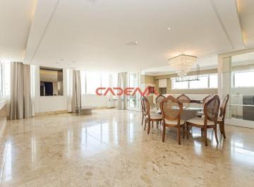 Apartamento · 213m² · 4 Quartos · 2 Vagas · Apartamento com 3 suítes e 2 vagas para aluguel no Bigorrilho