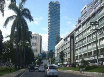 Apartamento · 65m² · 1 Quarto · 2 Vagas · Edf. Vitraux Garibaldi. Excelente sala comercial à venda na Av. Garibaldi