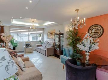 Apartamento com 3 dormitórios no Petrópolis (1) · Apartamento amplo com 3 dormitórios, 1 suíte e com 1 vaga no Petrópolis