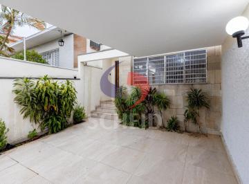 Casa · 138m² · 2 Quartos · 2 Vagas · Casa á Venda no Jabaquara com 138m², 2 quartos, 2 vagas.