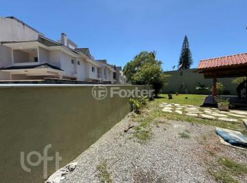 ad3dce19 · Casa, 5 dormitórios, 213.76 m², em Santa Mônica