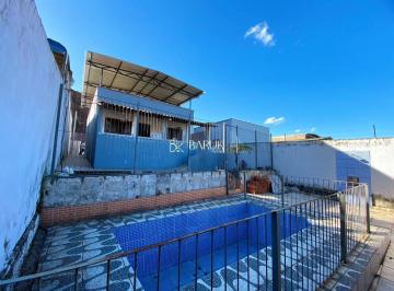 Foto 01 · Casa dos seus sonhos à venda em Juiz de Fora - MG, bairro Benfica: 2 quartos, 1 suíte, 1 sala, 3 ban