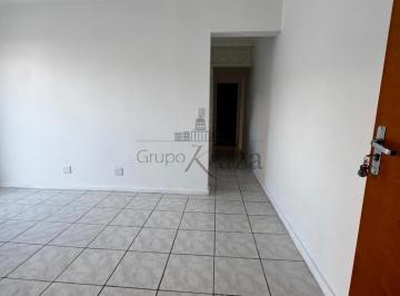 Apartamento · 100m² · 2 Quartos · 1 Vaga · Oportunidade - Apartamento - Centro - Edifício San Giovanni - 2 Dormitórios - 100m².