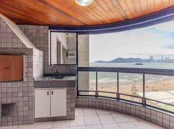 Apartamento · 115m² · 3 Quartos · 2 Vagas · Apartamento Frente Mar à venda no Centro em Balneário Camboriú.