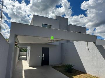Casa · 125m² · 3 Quartos · 2 Vagas · Casa com 3 Quartos, Permuta Facilitada