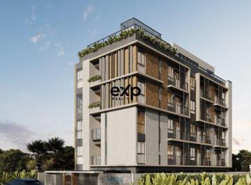 Apartamento · 52m² · 2 Quartos · 1 Vaga · Apartamento de 2 quartos com varanda frente Praça em Intermares
