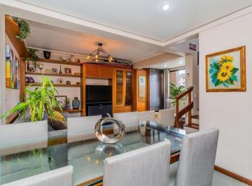 Apartamento · 84m² · 2 Quartos · 1 Vaga · Duplex Reformado com 2 Dormitórios e 1 Vaga – Pronto para Morar