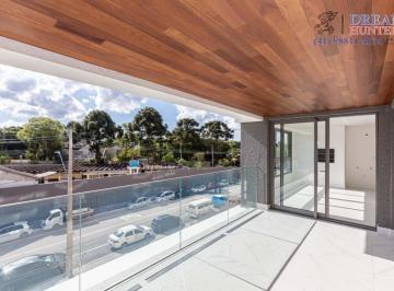 Apartamento · 284m² · 3 Quartos · 4 Vagas · Apartamento de 285m² no bairro Ecoville, com 3 quartos (3 suítes), 5 banheiros e 4 vagas de garagem