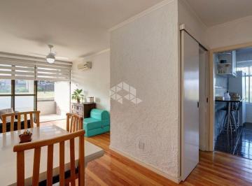 Apartamento · 70m² · 2 Quartos · 1 Vaga · Excelente apartamento de 2 dormitórios, amplo e pronto para morar!