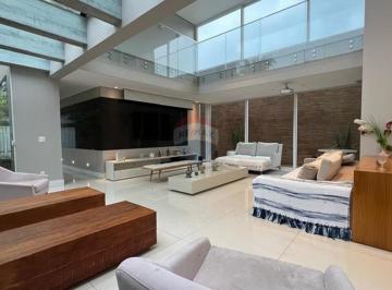 Casa · 400m² · 4 Quartos · 3 Vagas · Casa com piscina para comprar no Jardim Guaiuba