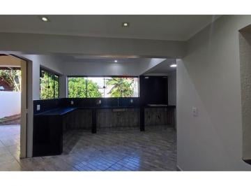 Casa · 170m² · 2 Quartos · 2 Vagas · Casa dos Sonhos na Charmosa Ceilândia Sul!