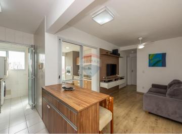Apartamento · 57m² · 2 Quartos · 1 Vaga · Varanda gourmet e lazer completo na Vila Gumercindo!