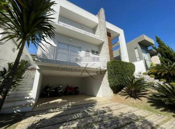 Casa · 450m² · 3 Quartos · 4 Vagas · Casa em Condomínio - Urbanova - Residencial Jaguary - 3 Dormitórios - 329m².