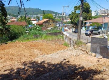 1 · Terreno com 1.485,00m² em Itacorubi.