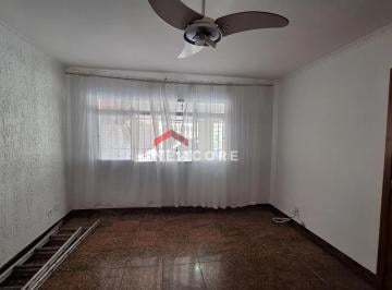 Casa · 168m² · 4 Quartos · 2 Vagas · Casa em Rua Vitória - Vila Adelaide Perella - Guarulhos/SP