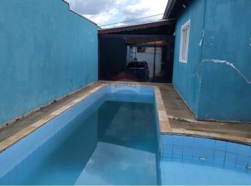 Casa · 273m² · 4 Quartos · 2 Vagas · Casa espetacular em Itapira com piscina e 4 quartos!
