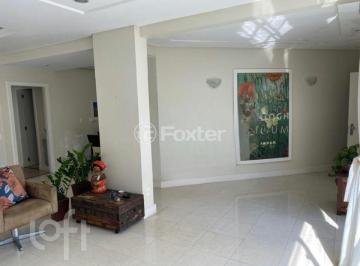 7ccddba9 · Apartamento, 3 dormitórios, 158 m², em Centro