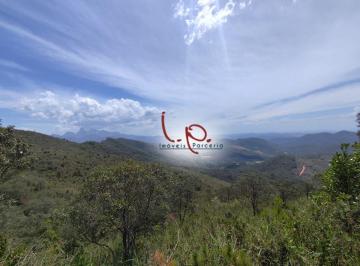 Terreno , Petrópolis · Terreno em Condomínio de Alto Padrão na Região de Itaipava, 2.500m², Vista Exuberante e Fácil Acesso
