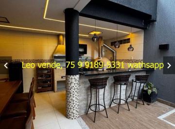 Casa de 3 quartos, Feira de Santana · Leo vende, linda casa na Fraga Maia, 3 suítes, closet, piscina, goumert