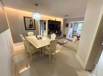 Apartamento · 112m² · 2 Quartos · 3 Vagas · Excelente apartamento no charmoso e valorizado bairro Hugo Lange, em Curitiba/PR.
