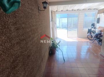 Casa · 119m² · 3 Quartos · 2 Vagas · Casa em Rua Carlos Caldeira - Santa Maria - Santos/SP