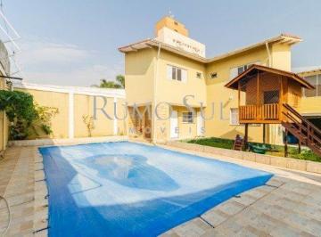 Casa · 240m² · 5 Quartos · Casa à venda - no Campo Grande