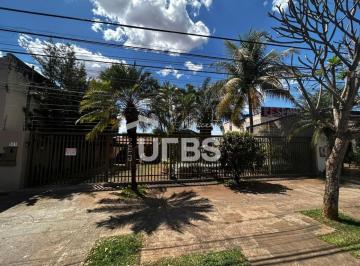Casa de 3 quartos, Goiânia · CASA TERREA 230MT 3 QUARTOS SENDO 2 SUITES SETOR LESTE VILA NOVA