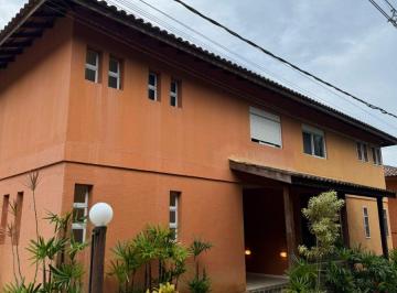 Casa de 3 quartos, São Sebastião · Casa à venda em Ilhabela