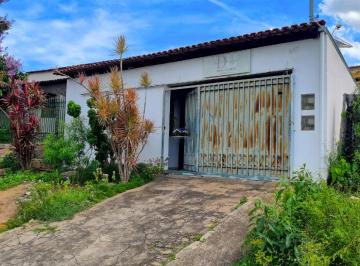 Casa · 168m² · 3 Quartos · Casa á venda, Centro - Passa Tempo/MG.