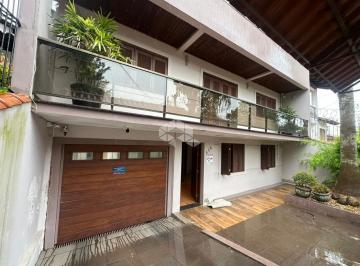 Casa · 284m² · 3 Quartos · 2 Vagas · Uma casa que abraça, impressiona e surpreende em cada detalhe!