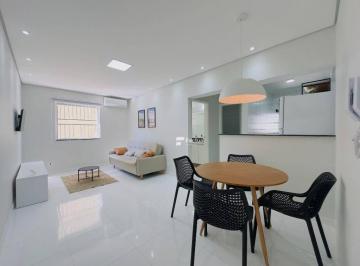 a42adc513e1b2b7bbf1839f42e99ee237f0439e7 · Apartamento com 1 dormitório à venda, 50 m² por R$ 395.000,00 - Pitangueiras - Guarujá/SP