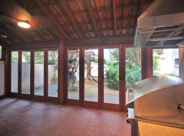 Casa de 5 quartos, São Paulo · Casa em Rua Fechada - Jardim América - 464m².