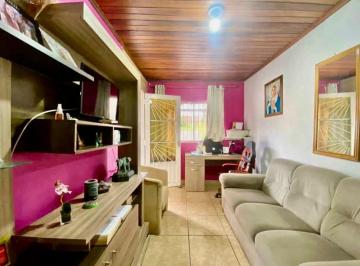 Casa · 143m² · 2 Quartos · 2 Vagas · Casa com pátio 144m2 2 quartos com vaga Bairro Passo das Pedras Porto Alegre