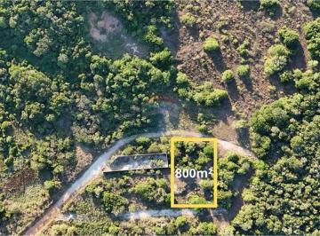 Terreno · 800m² · Terreno à Venda em Armação dos Búzios – 800 m² no Bairro São José