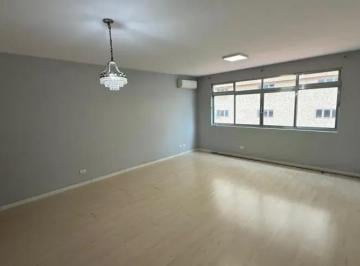 Apartamento · 138m² · 3 Quartos · 1 Vaga · Três dormitórios e suite. 138 m2 e perto praia e shopping.