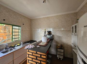 Casa · 180m² · 2 Quartos · 1 Vaga · Casa com quintal e garagem a venda em Igarapé MG