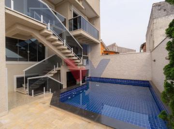Casa · 265m² · 5 Quartos · 1 Vaga · Sobrado em Uberaba, Curitiba/PR de 265m² 5 quartos à venda por R$ 1.300.000,00