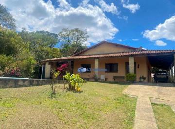Rural · 152m² · 5 Quartos · 8 Vagas · Chácara em Veraneio Irajá, Jacareí/SP de 152m² 5 quartos à venda por R$ 900.000,00