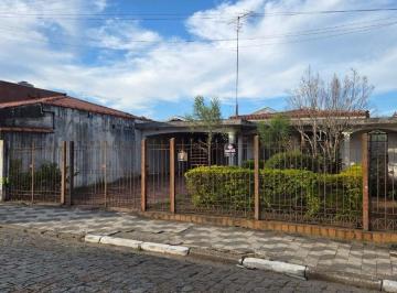 Casa · 292m² · 4 Quartos · 6 Vagas · Casa em Vila Figueira, Suzano/SP de 292m² 4 quartos à venda por R$ 1.200.000,00
