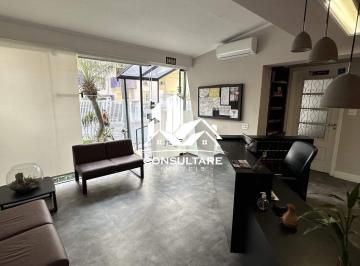 Comercial · 15m² · 1 Vaga · Sala em Gonzaga, Santos/SP de 15m² para locação R$ 3.380,00/mes